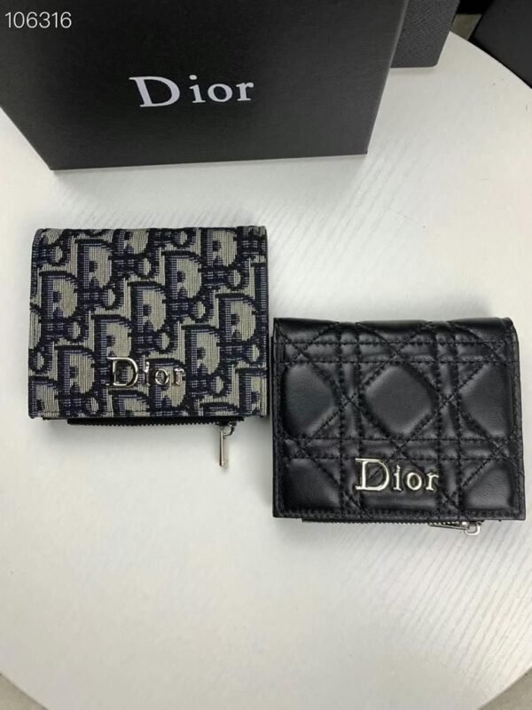 Classic Slim Wallet