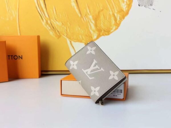 Classic Slim Wallet
