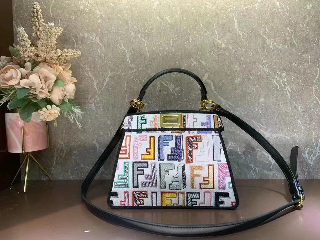 Hand Carry Bags - Image 3