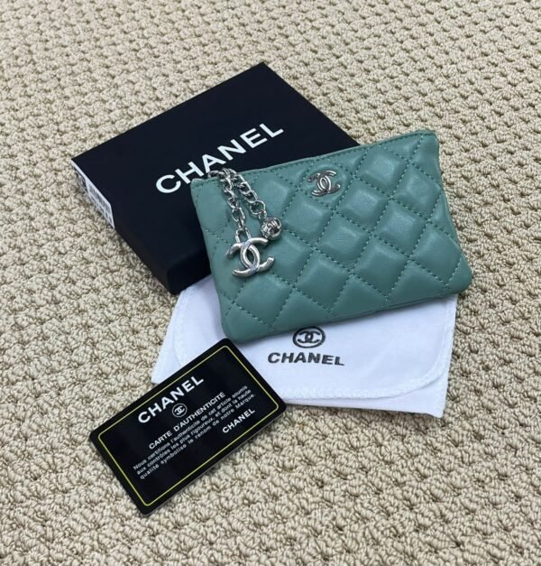 Classic Slim Wallet