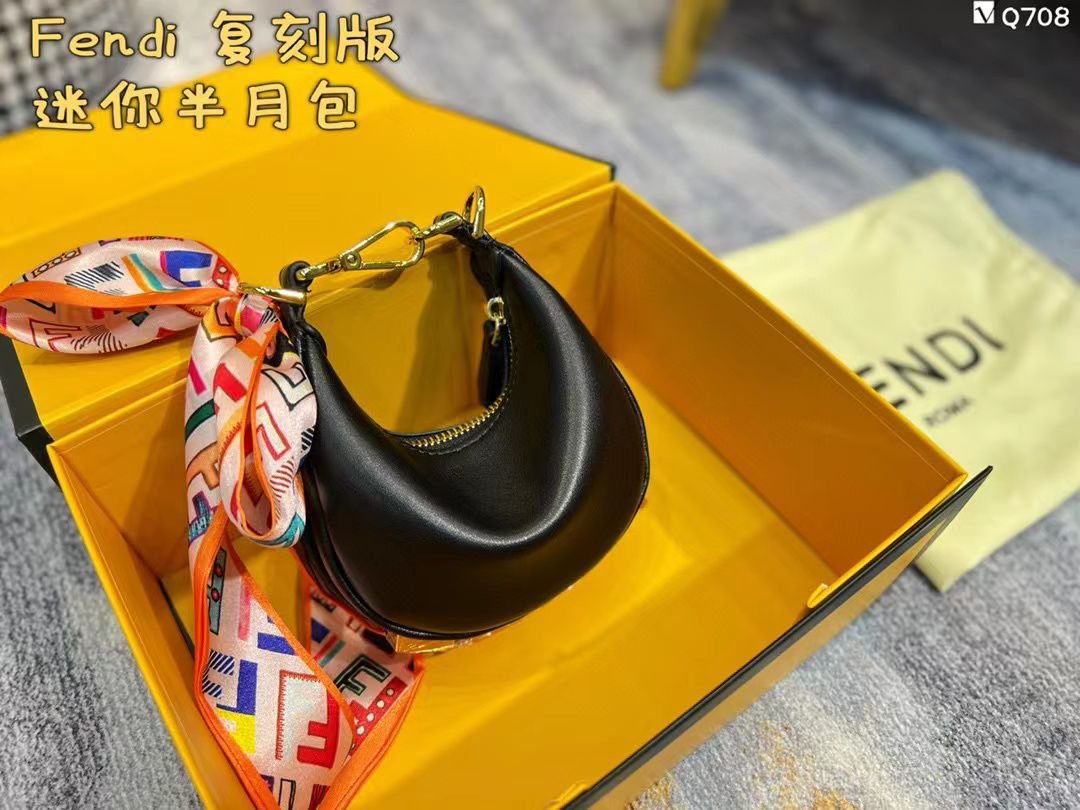 Hand Carry Bags - Image 5