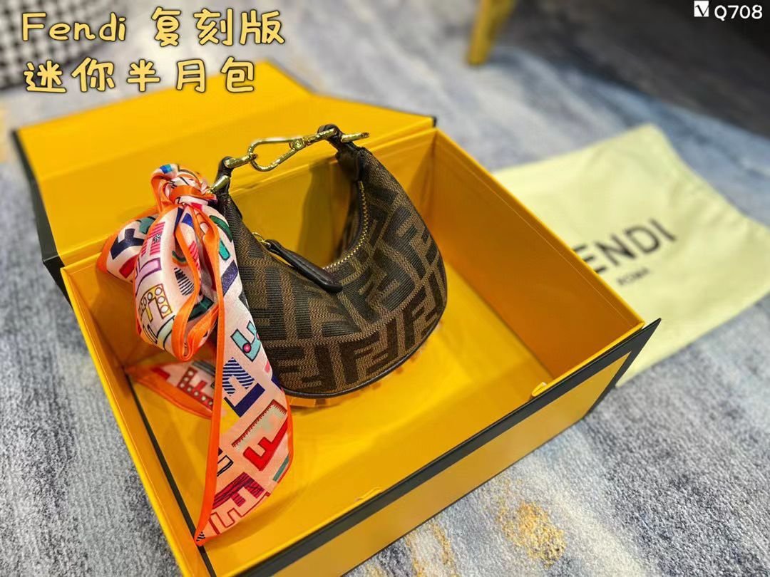 Hand Carry Bags - Image 4