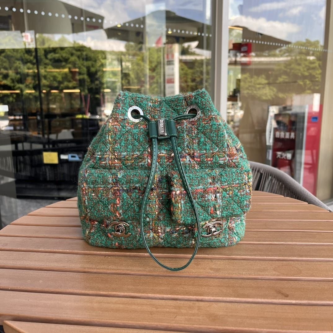 Hand Carry Bags - Image 2