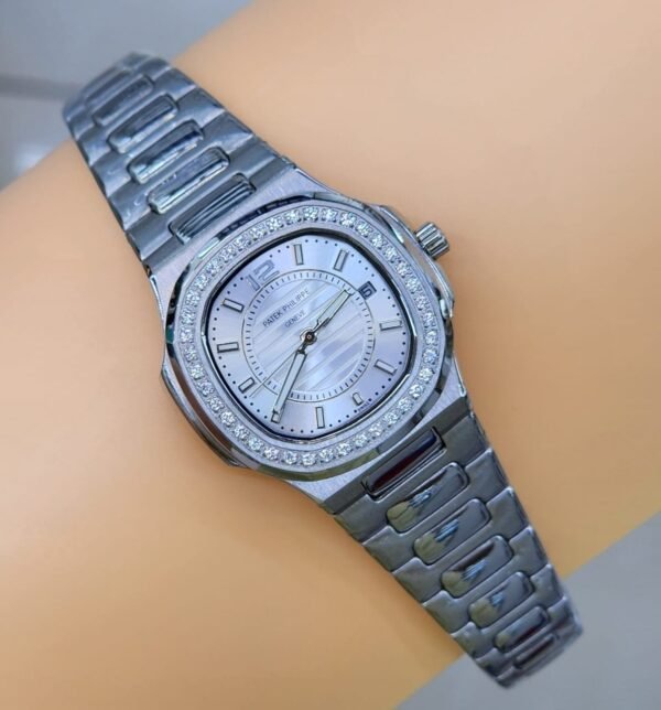 Elegant Wrist Watch