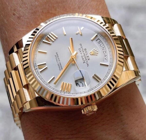 Elegant Wrist Watch