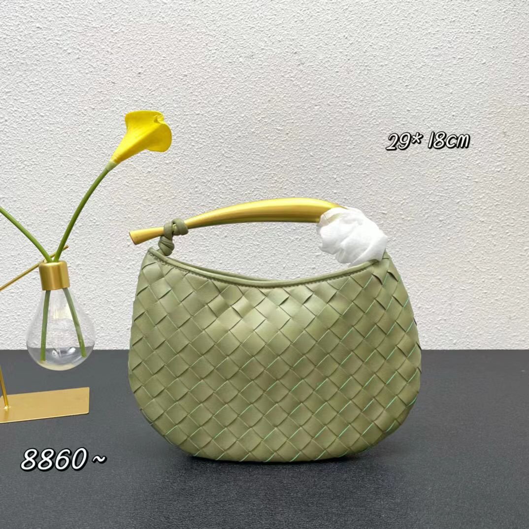 Hand Carry Bags - Image 2