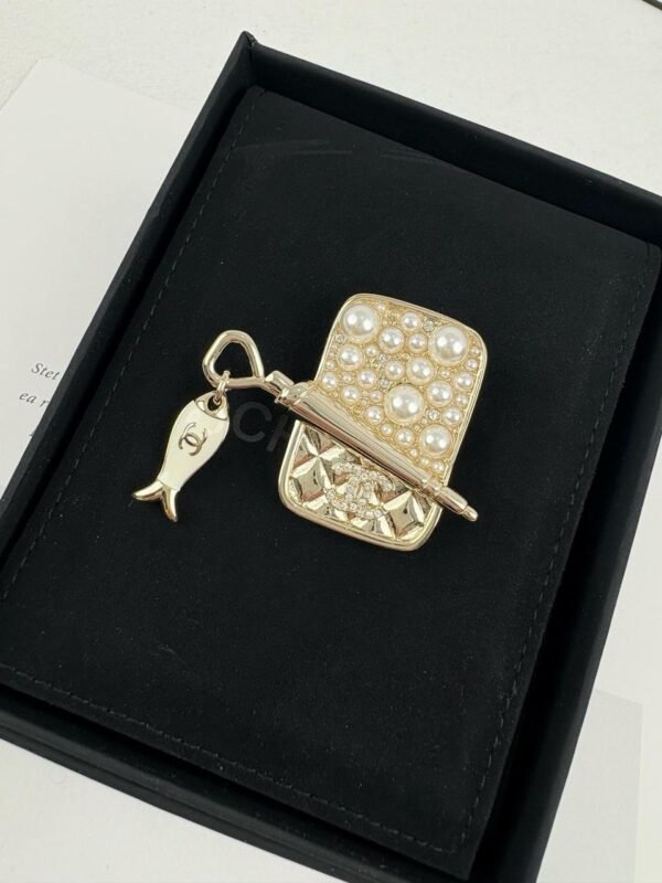 Elegant Branded Jewellery
