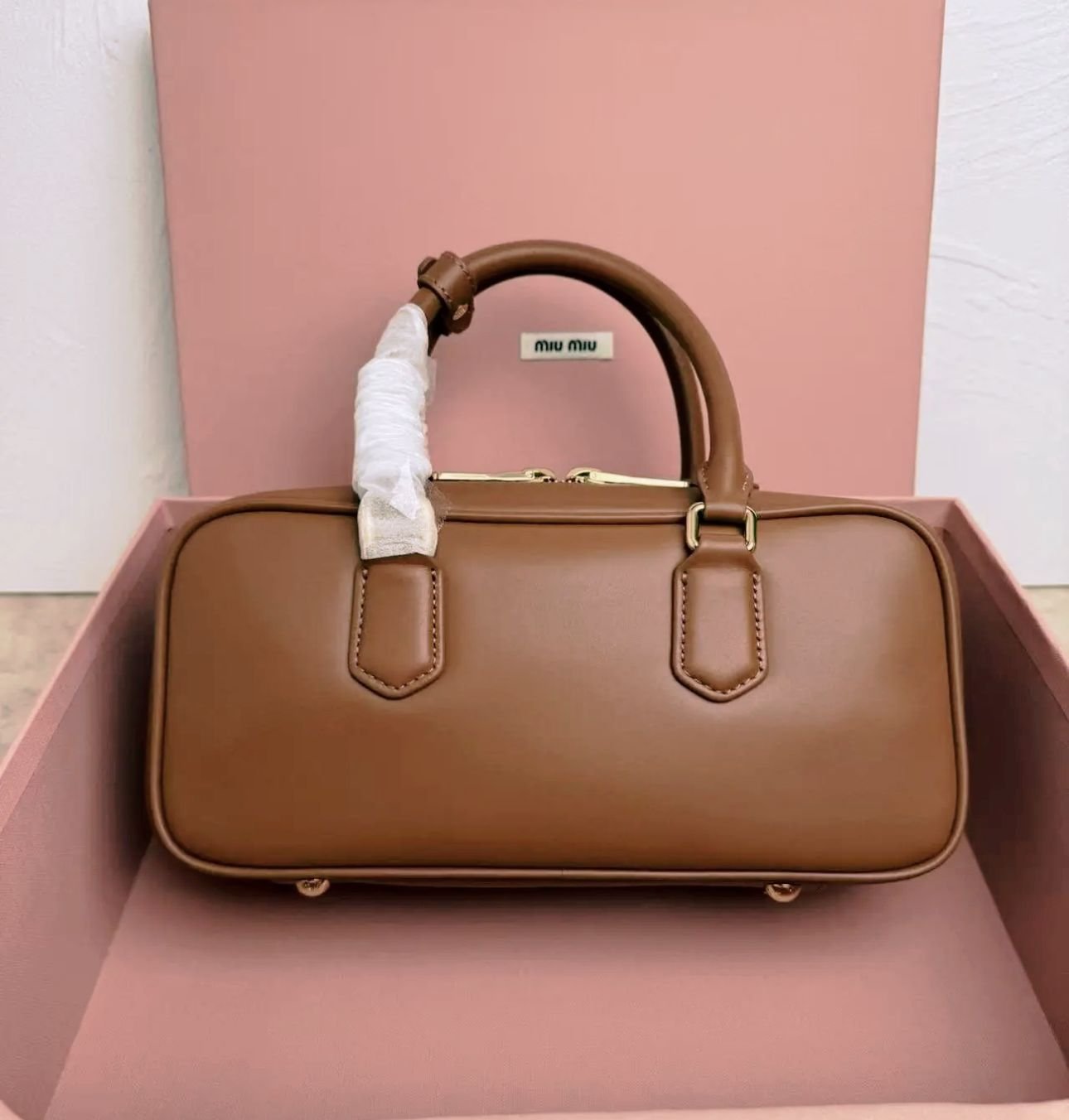 Hand Carry Bags - Image 2