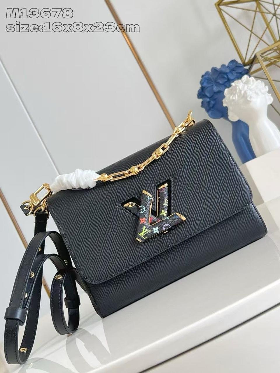 Hand Carry Bags - Image 2