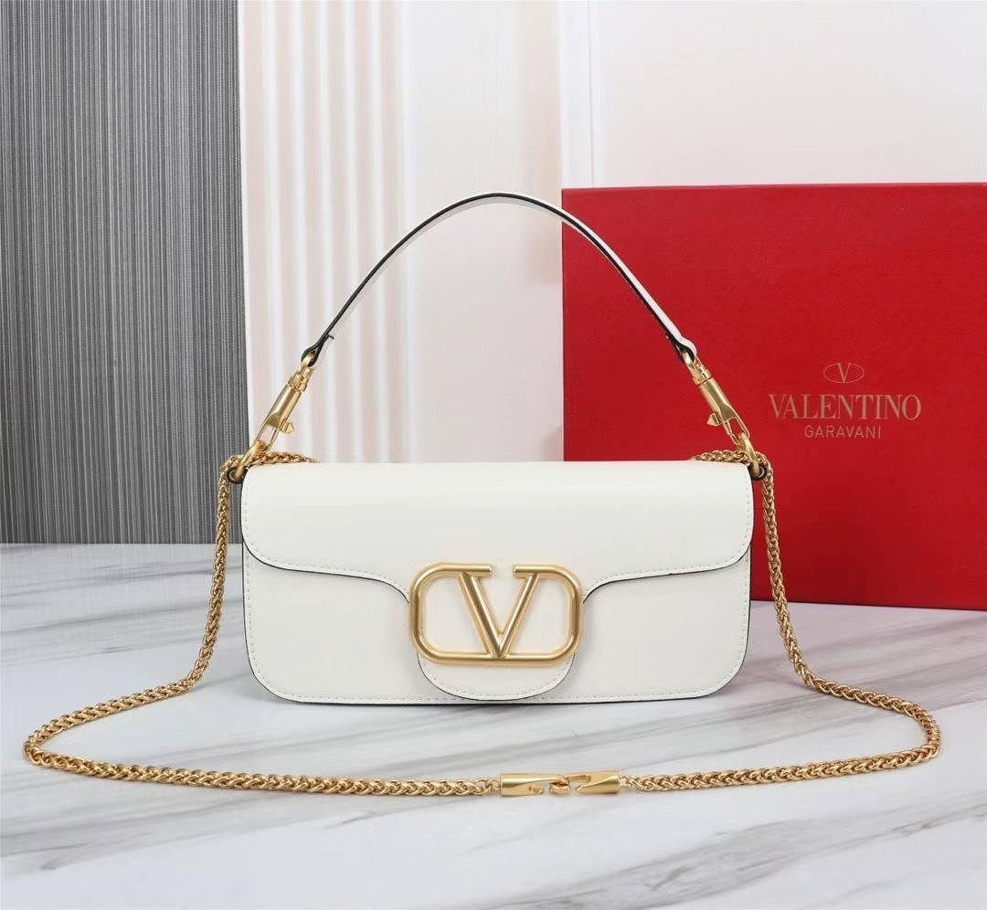 Hand Carry Bags - Image 9