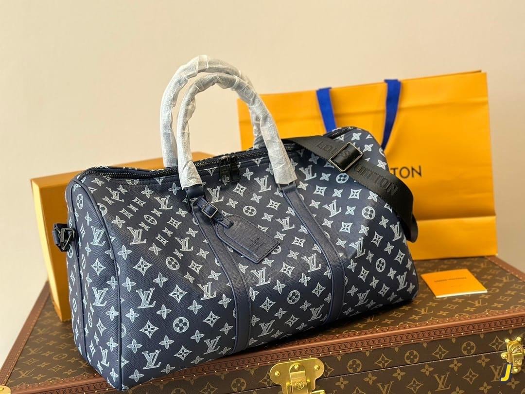 Hand Carry Bags - Image 4