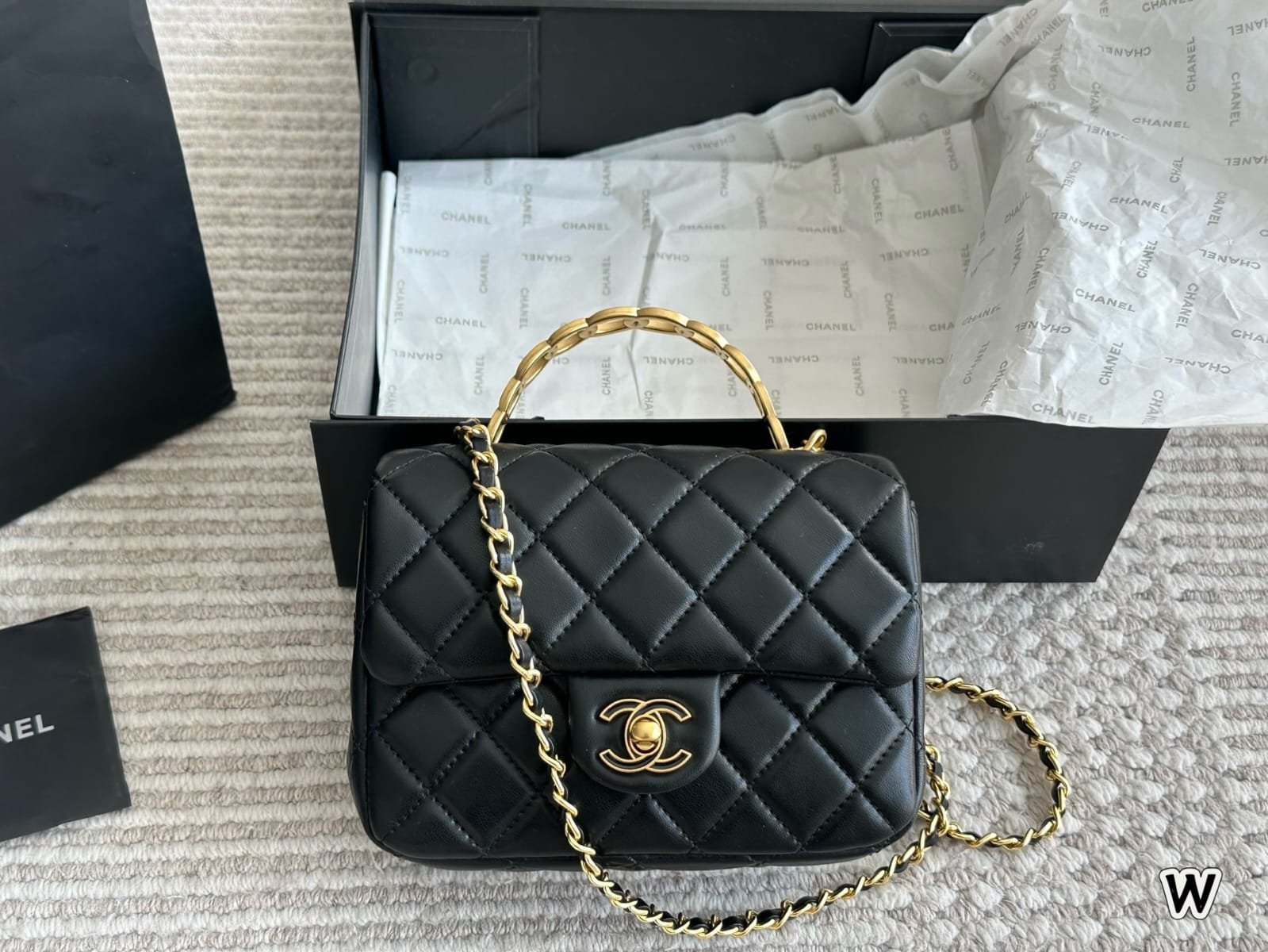 Hand Carry Bags - Image 5