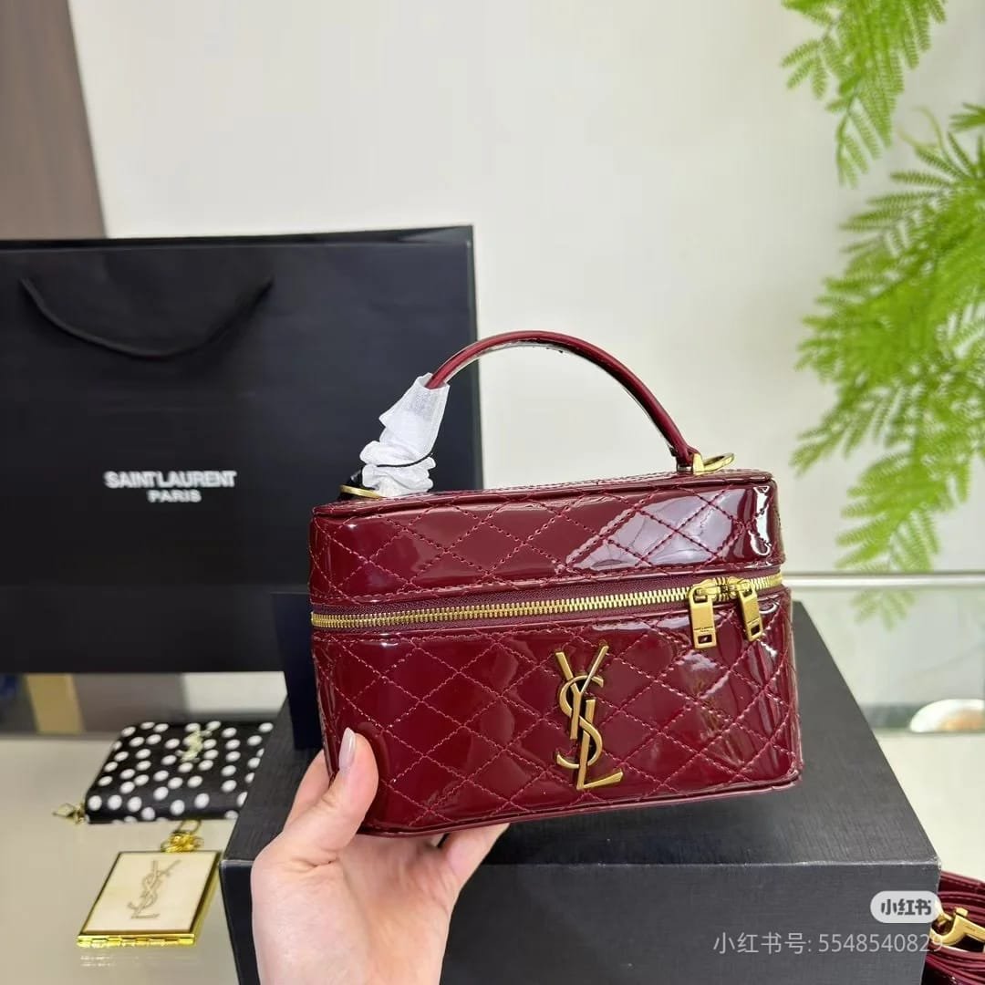 Hand Carry Bags - Image 3