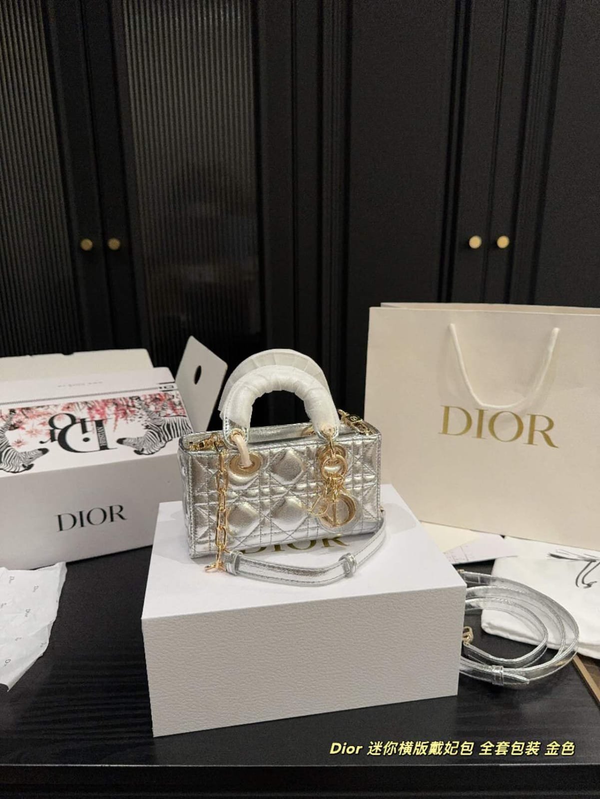 Hand Carry Bags - Image 2