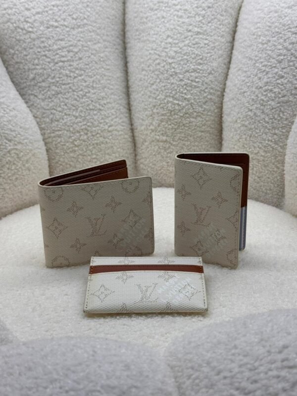 Branded Fashion Wallet