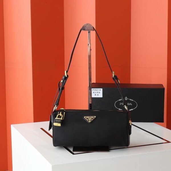 Hand Carry Bags
