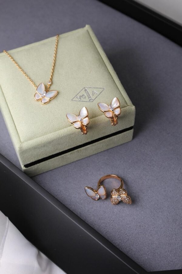 Elegant Branded Jewellery