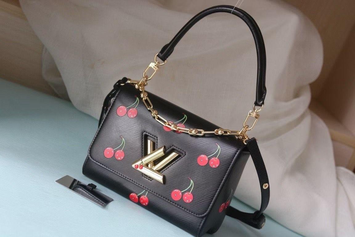 Hand Carry Bags - Image 2